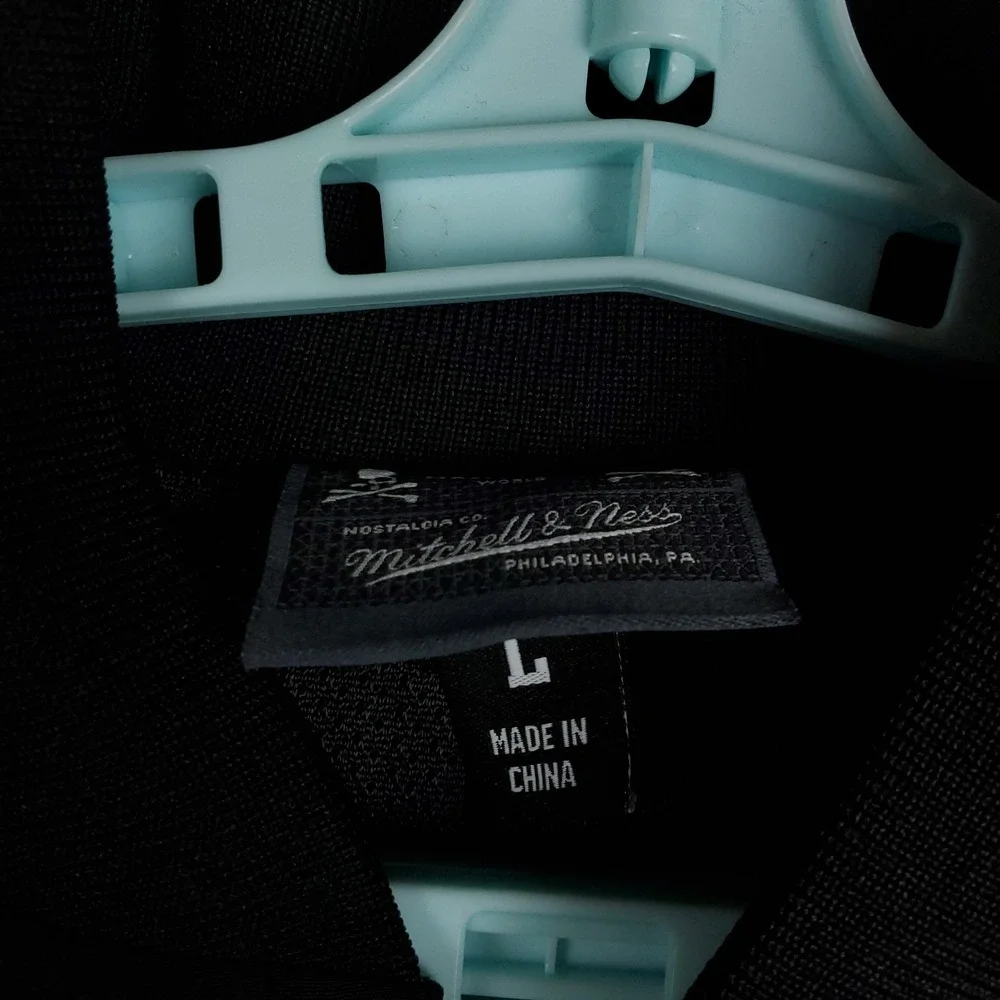 Mastermind World Mitchell &‎ Ness Large Warm Up Jacket Black Purple Yellow New